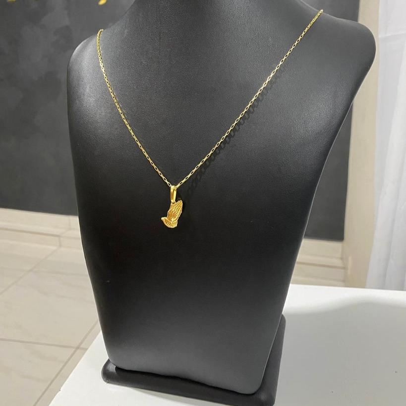 CORRENTE VENEZIANA 2MM + PINGENTE MÃO ORANDO PEQUENO