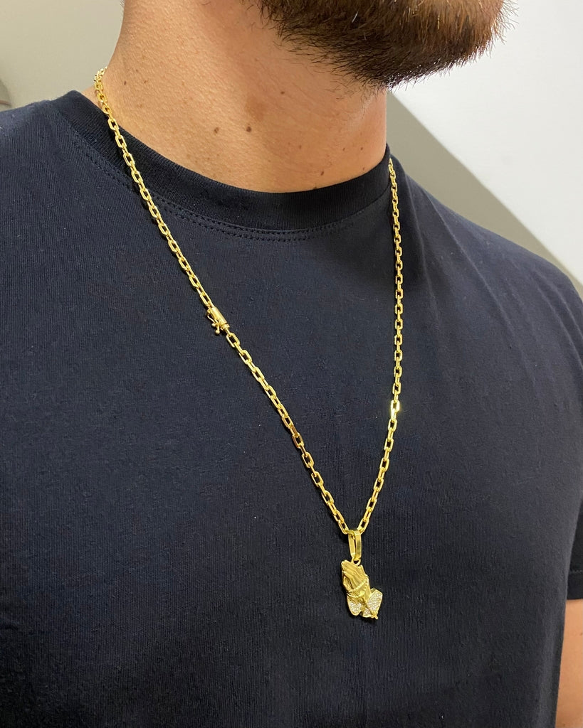 CORRENTE CADEADO DE QUINA 4MM + PINGENTE MÃO ORAÇÃO CRAVEJADO