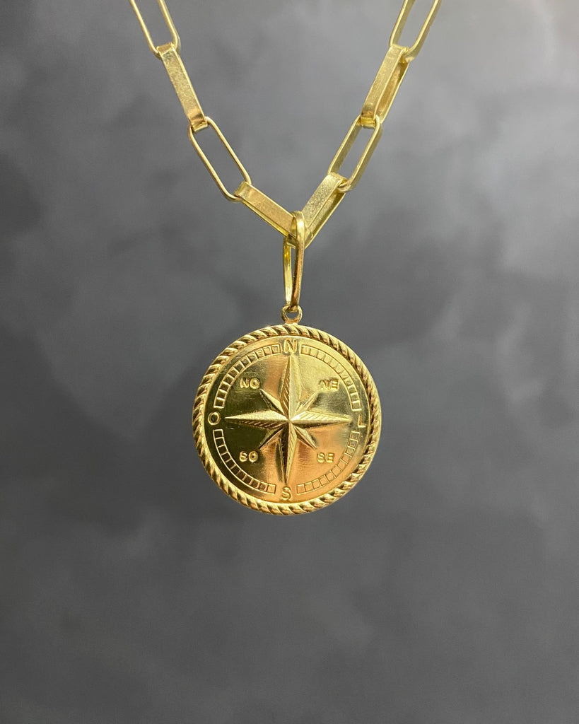 PINGENTE ROSA DOS VENTOS - 2,5x2,5cm