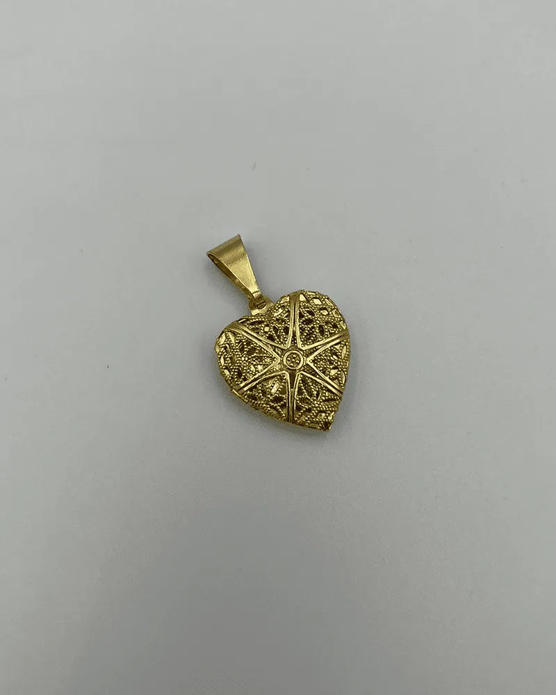 PINGENTE CORAÇÃO RELICÁRIO PEQUENO