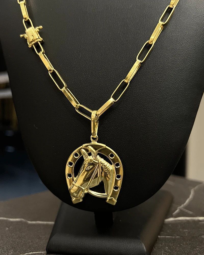 CORRENTE TIJOLINHO LONG 5MM + PINGENTE FERRADURA