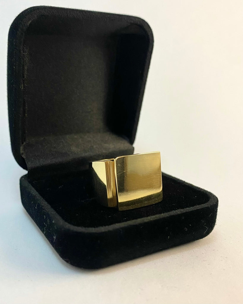 ANEL QUADRADO SEM DETALHES