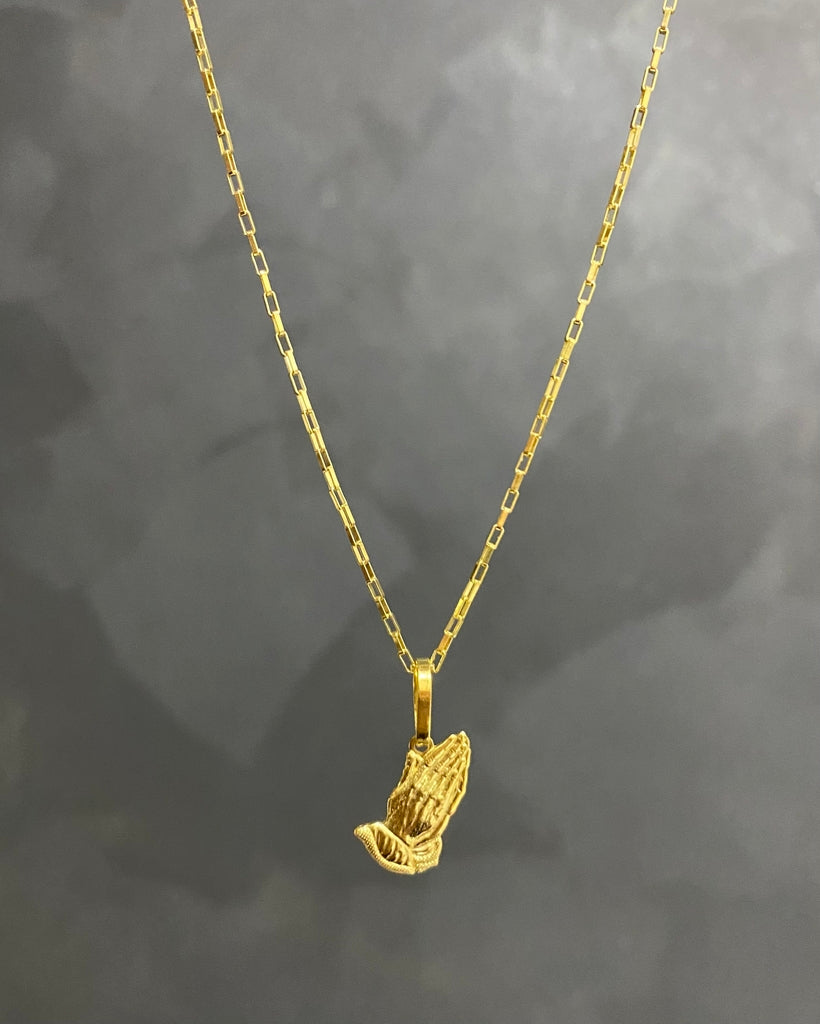 CORRENTE VENEZIANA 2MM + PINGENTE MÃO ORANDO PEQUENO