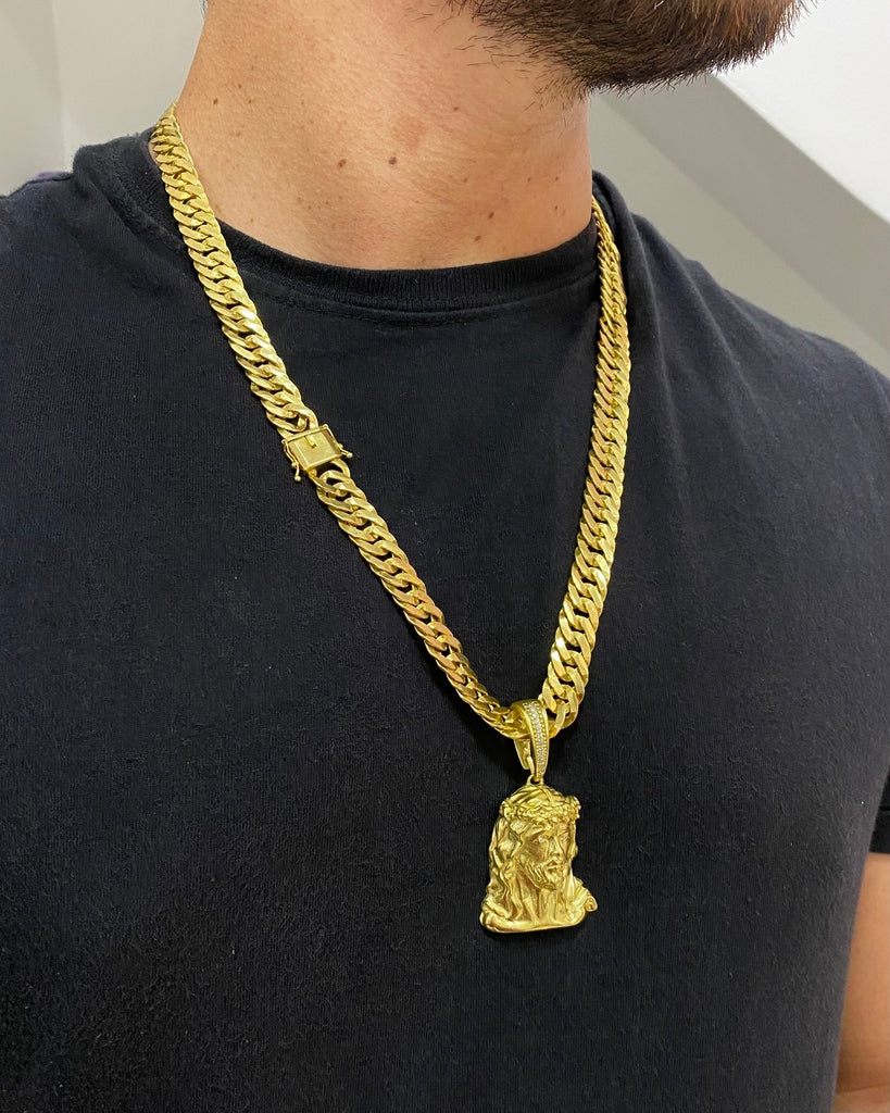 CORRENTE GRUMET LAMINADA 12MM + PINGENTE ROSTO DE CRISTO CRAVEJADO GRANDE