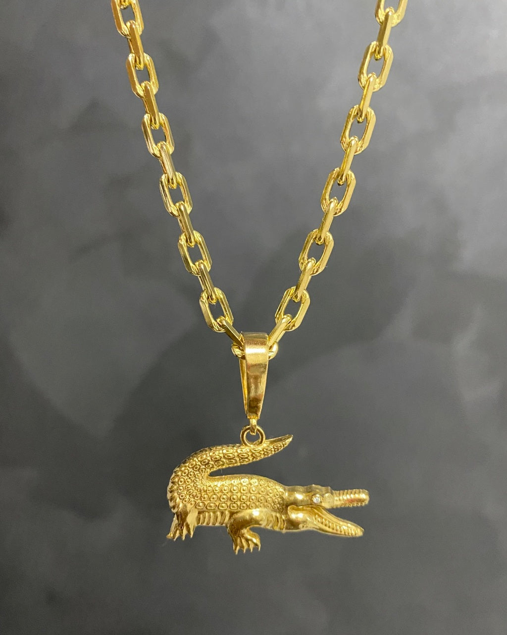 CORRENTE CADEADO DE QUINA 5MM + PINGENTE JACARÉ