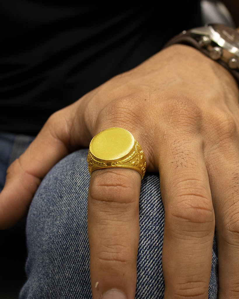 DEDEIRA: LISA REDONDA COM CRUZ LATERAL