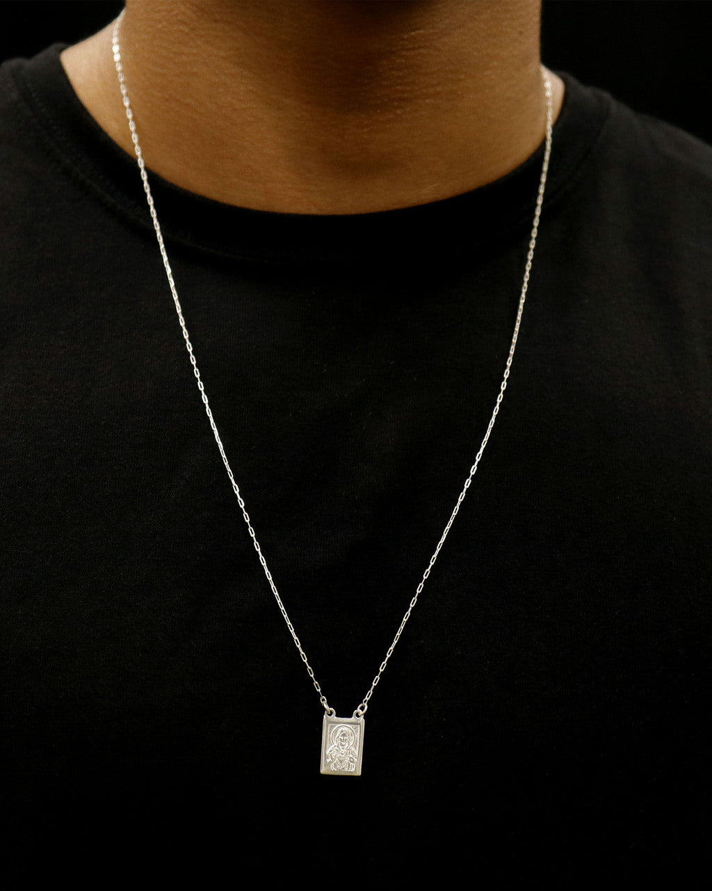 ESCAPULÁRIO PRATA 925: SAGRADO CORAÇÃO DE JESUS E NOSSA SENHORA DO CARMO COM ORAÇÃO