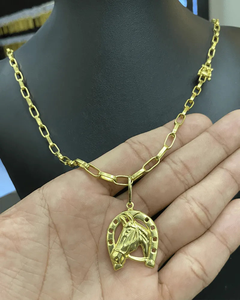 CORRENTE TIJOLINHO 4MM + PINGENTE FERRADURA MÉDIO